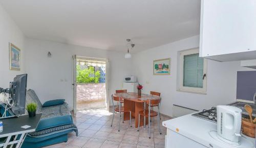 One-Bedroom Apartment - First Floor