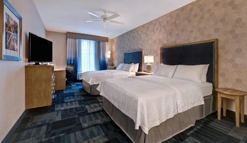 Queen Suite with Two Queen Beds - Hearing Access/Non-Smoking