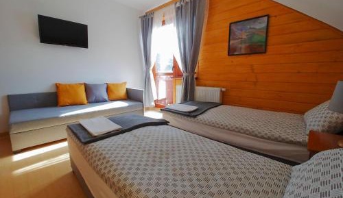 Comfort Triple Room