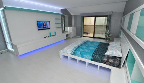 Four-Bedroom Apartment