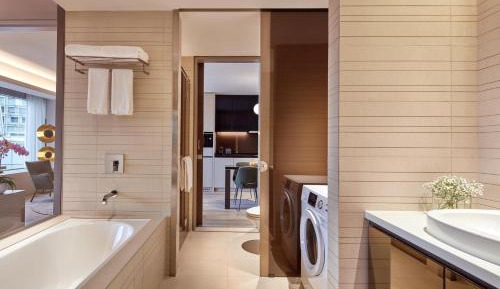 One-Bedroom Executive Suite 