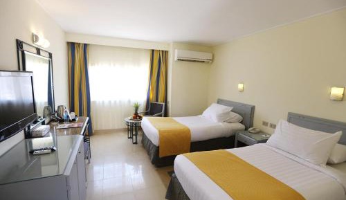 Standard Double or Twin Room with Garden View