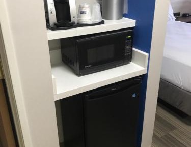 King Room - Mobility Access/Hearing Accessible