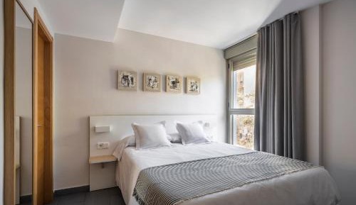 One-Bedroom Apartment Double Bed