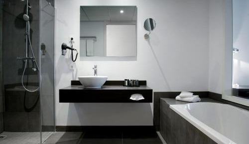 Superior Factory Design Room