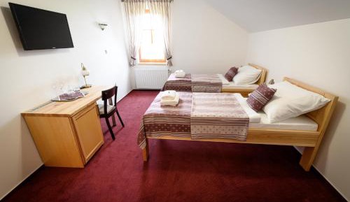 Double or Twin Room with Private Bathroom
