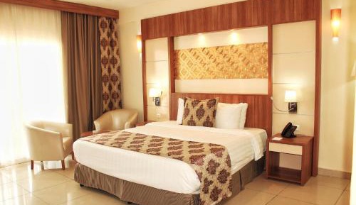 Deluxe Double Room with Balcony and Sea View