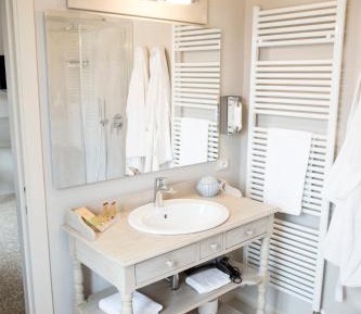Double or Twin Room with Private Bathroom