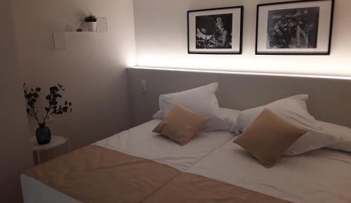 Apartment - Split Level
