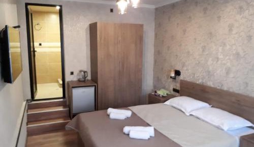 Classic Quadruple Room