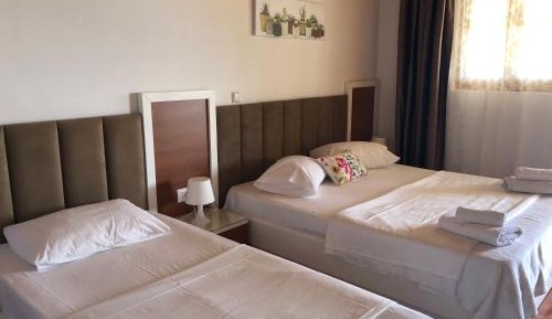 Triple Room with Sea View