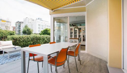 Apartment with Terrace