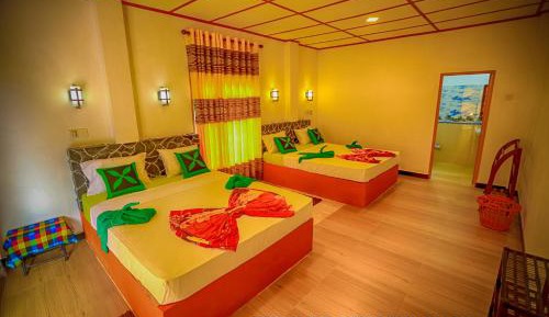 Deluxe Family Room