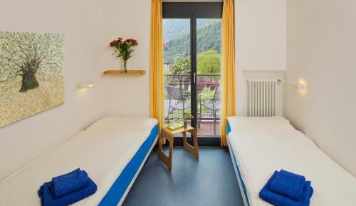 Twin Room with Shared Bathroom