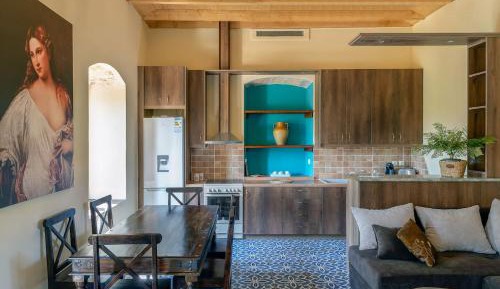 Three-Bedroom Townhouse