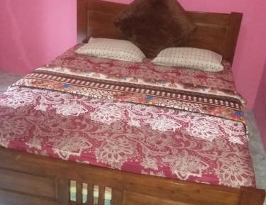 Standard Double Room with Shared Bathroom