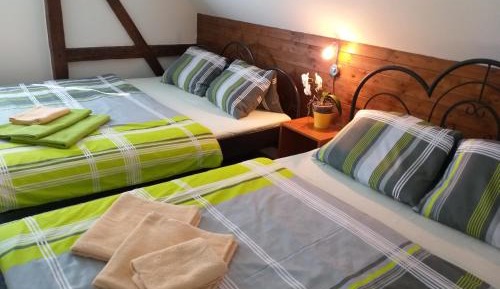 Quadruple Room with Private External Bathroom