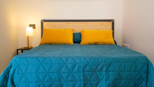 Single Room with Private Bathroom