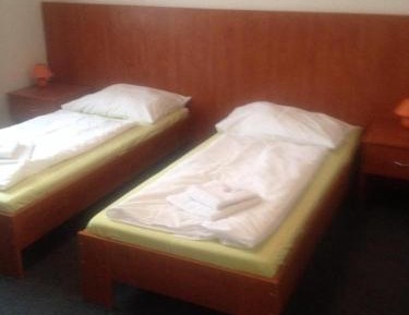 Comfort Triple Room with Shower