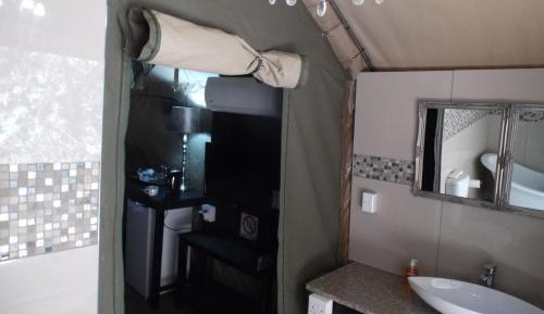 Luxury Waterfront Tent with Riverview