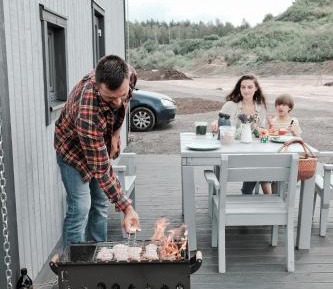 Cottage (6 Adults)