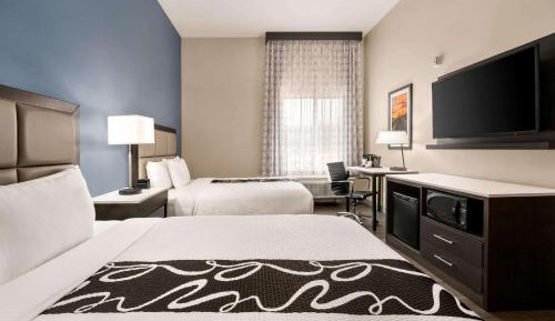 Queen Room with Two Queen Beds - Mobility Access/Non-Smoking