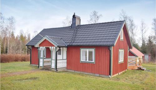 Three-Bedroom Holiday Home 