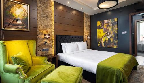 Deluxe Double Room with Balcony