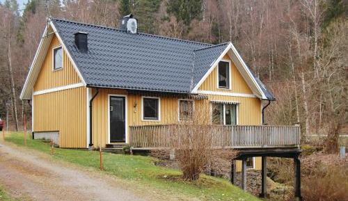 Two-Bedroom Holiday Home