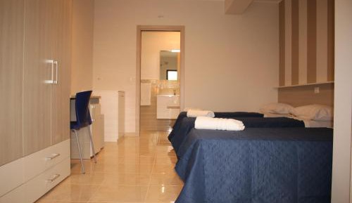 Triple Room with Private Bathroom