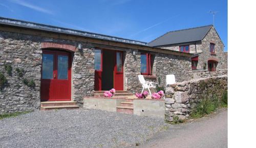 Studio (2 Adults + 2 Children)
