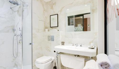 Double Room "La Bourgeoise"