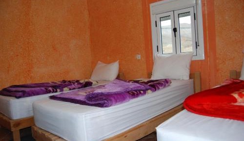 Triple Room with Shared Bathroom