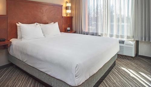 King Room with Sofa Bed - High Floor
