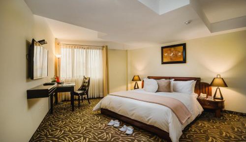 Superior Executive Suite