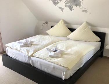 Large Double Room