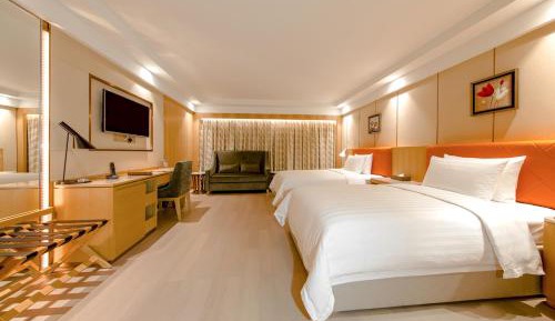 Deluxe Grand Room