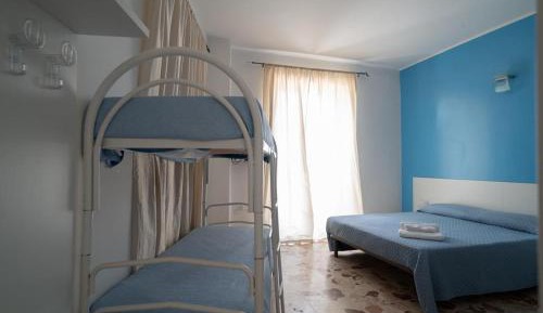 Quadruple Room with Sea View