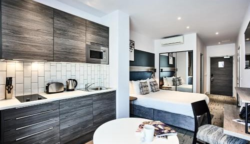 Studio Apartment
