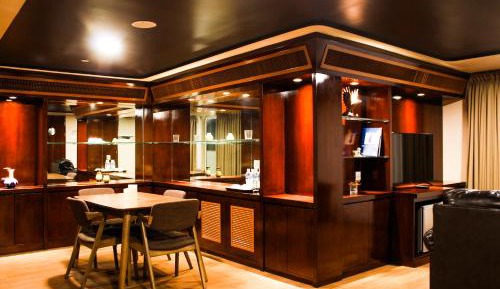 Master Mariner Suite Room