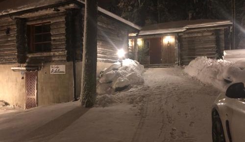 Six-Bedroom Cottage with Sauna