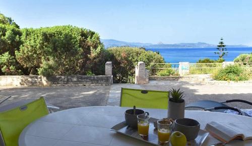 Villa (4 Adults)