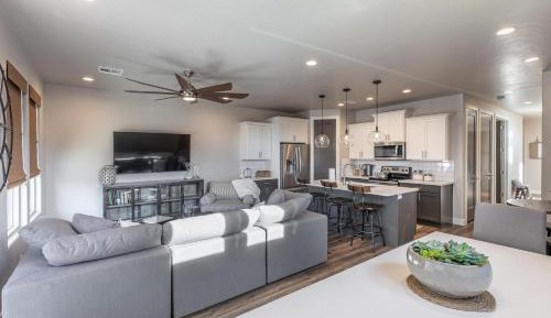 Four-Bedroom Apartment