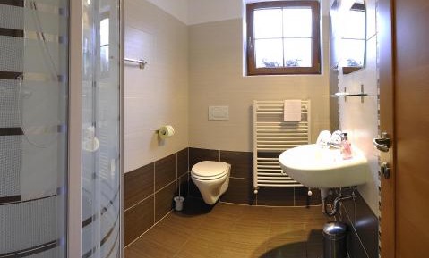 Two-Bedroom Apartment (4 Adults)
