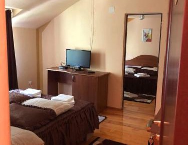 Two-Bedroom Suite
