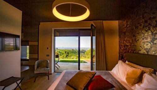 Deluxe Double Room with Bath
