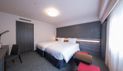 Twin Room (2 Adult) - Non-Smoking