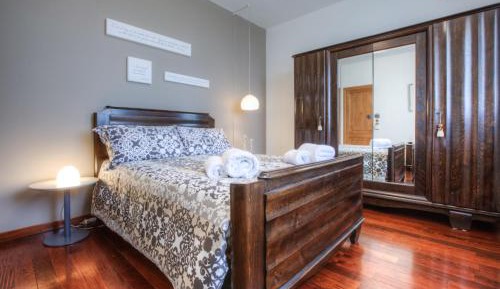 Double Room with Private External Bathroom