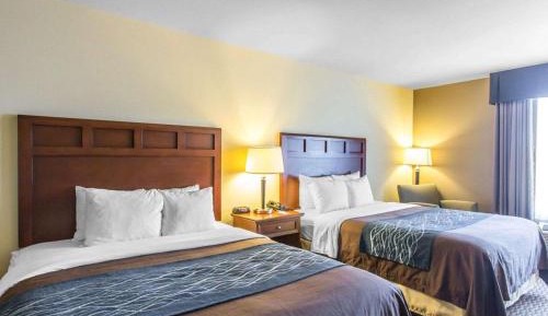 Queen Room with Two Queen Beds - Non-Smoking