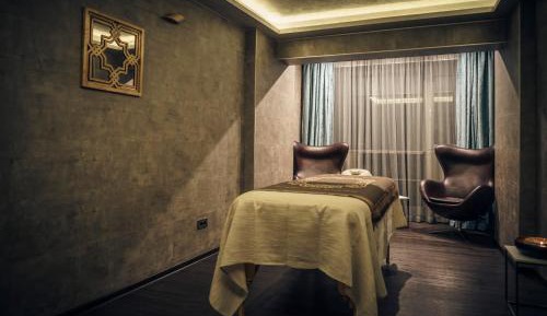 Double Room with Relaxing Massage